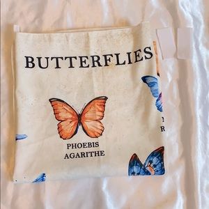•nwt butterfly tapestry•